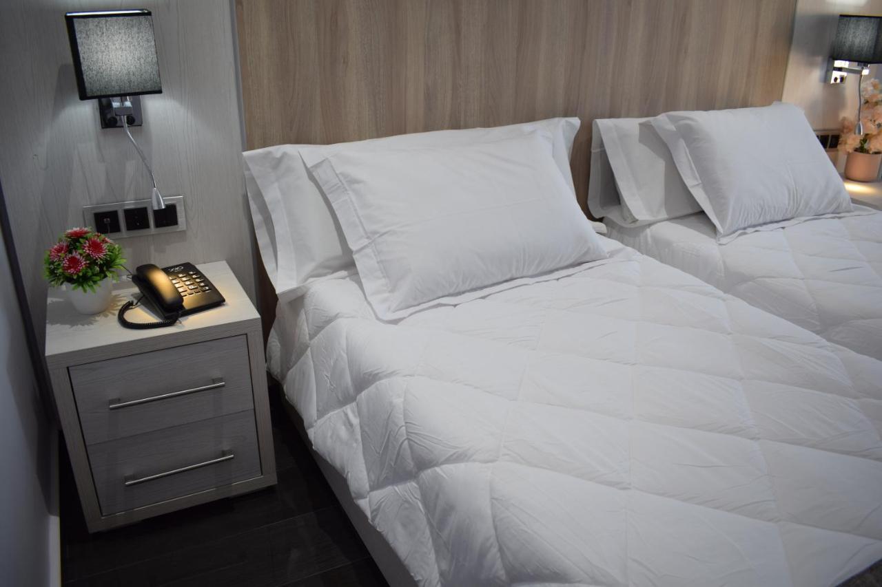 Algiers Hotel Zinou Zm מראה חיצוני תמונה